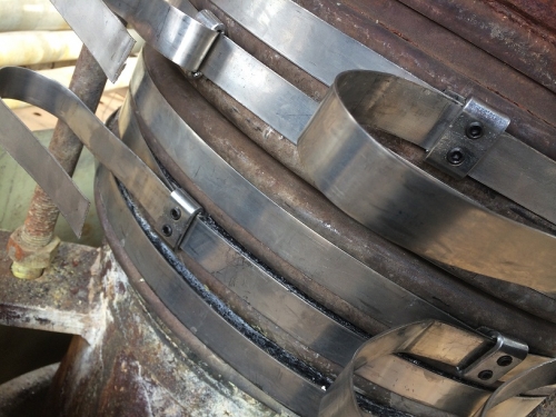 華潤燃汽管線泄漏，DN600PN0.8，溫度：常溫，采取鋼帶緊固法實施工堵漏成功。
